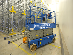 Scissor lift